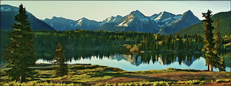 Mountain Photograph - Molas Lake Sunrise by Priscilla Burgers