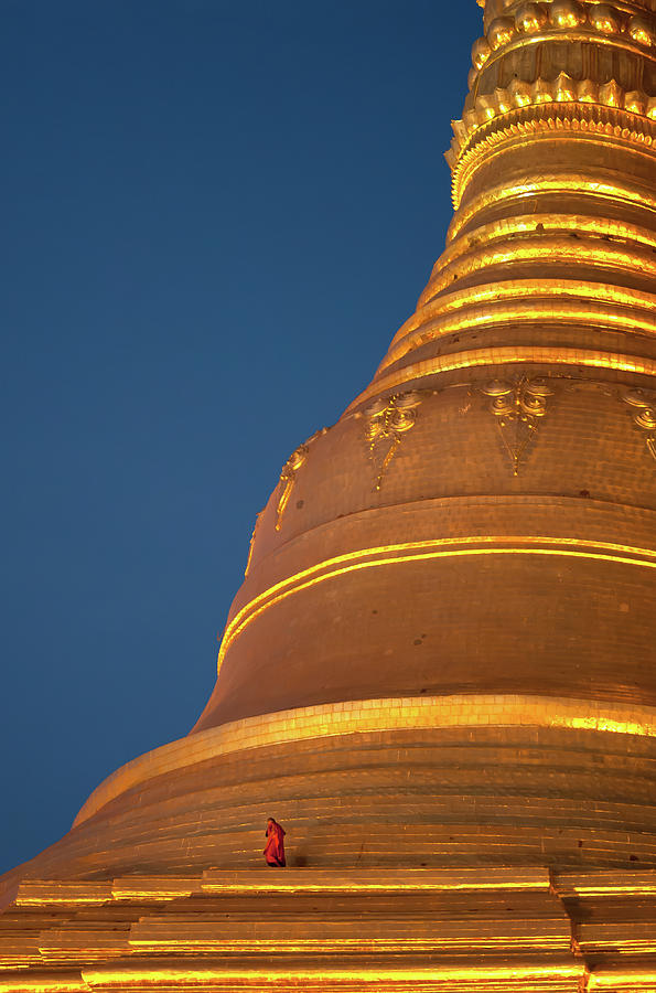 Monk On Shwedagon Pagoda Photograph by Karenmassier