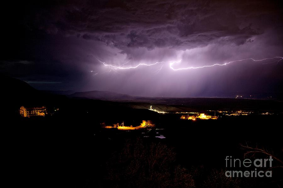 Monsoon Horizontal Lightning Photograph by Ron Chilston