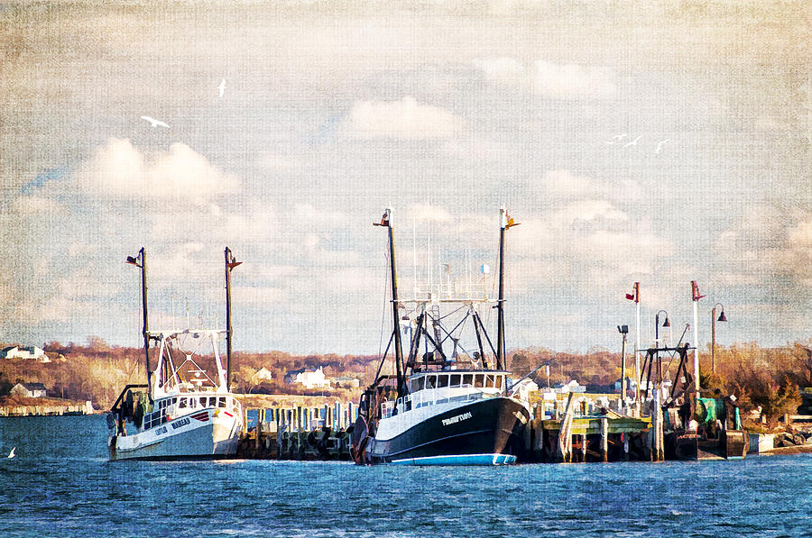 Montauk Harbor Photograph by Cathy Kovarik