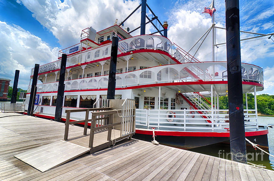 Montgomery Alabama Riverboat Photograph by Danny Hooks