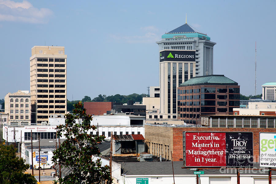 Montgomery Skyline Photograph By Bill Cobb