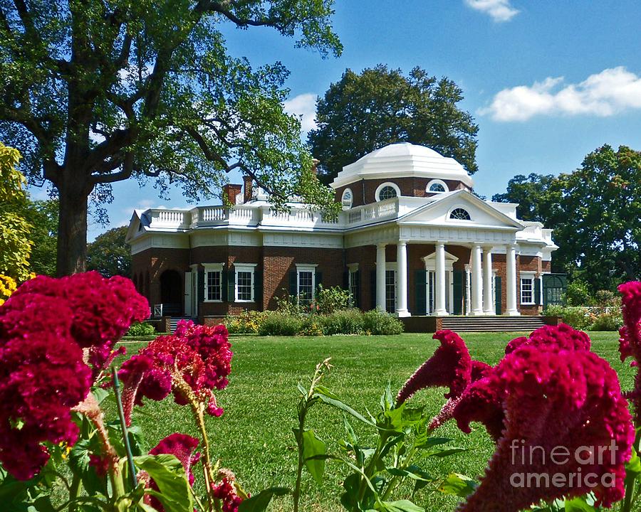 Monticello In Bloom Photograph by Desiree Paquette