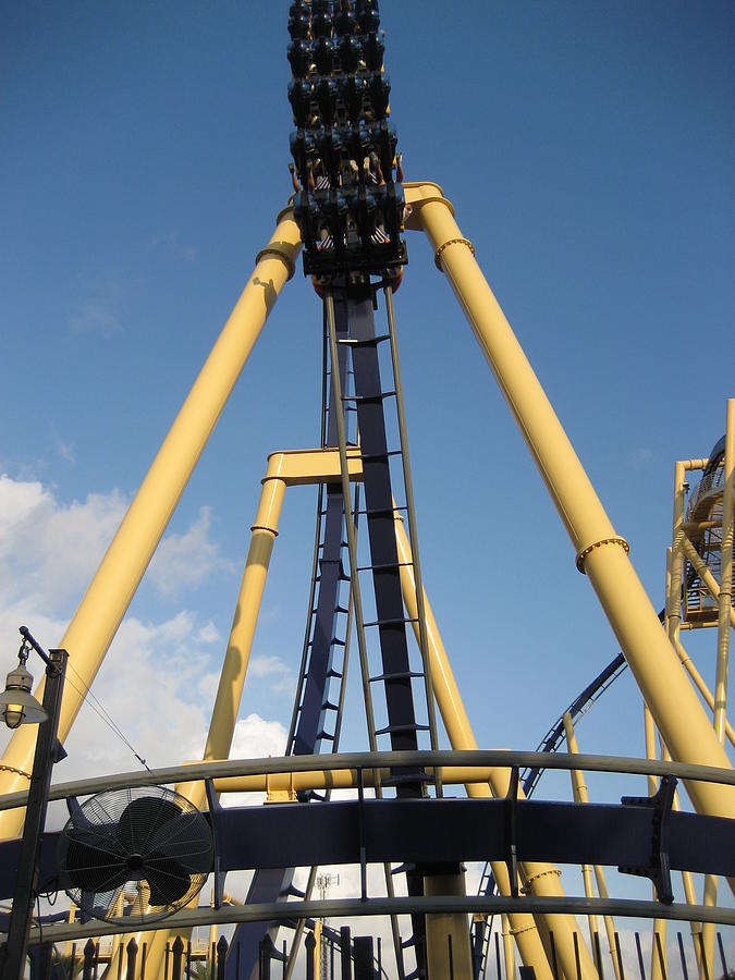 Garden Photograph - Montu Roller Coaster - Busch Gardens Tampa - 01136 by DC Photographer