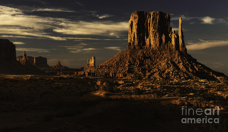 Monument Valley 2 Photograph by Richard Mason