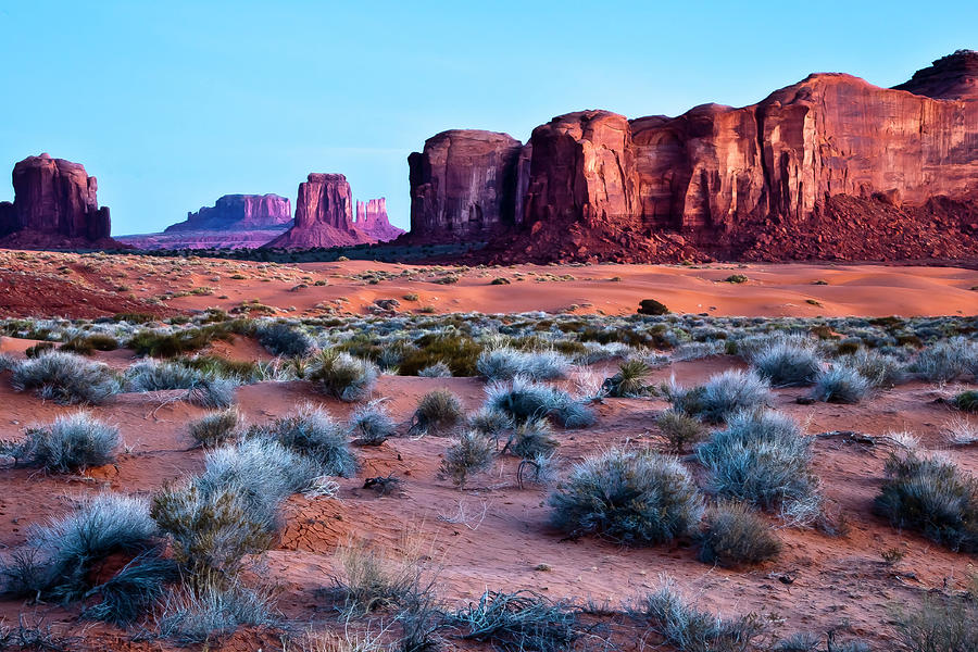 Monument Valley At Sunrise Photograph by Thomas Roche
