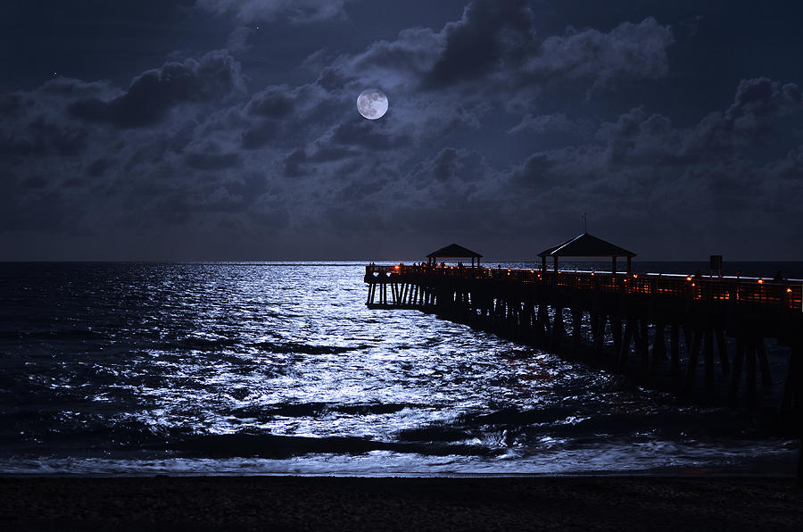 Moon And Sea Photograph by Laura Fasulo