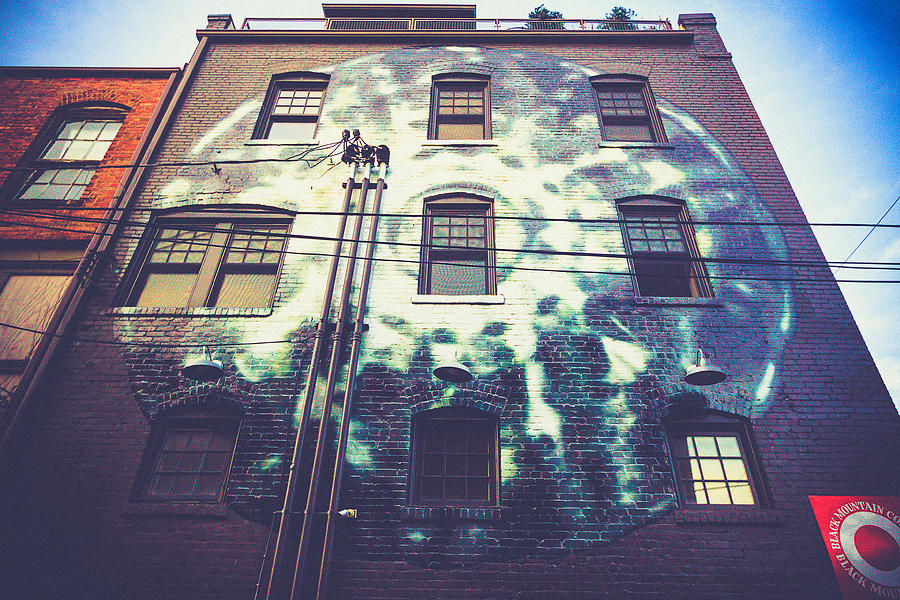 Moon Mural at the 5 Walnut Wine Bar by Mela Luna Moon Mural at the 5 Walnut Wine Bar by Mela Luna