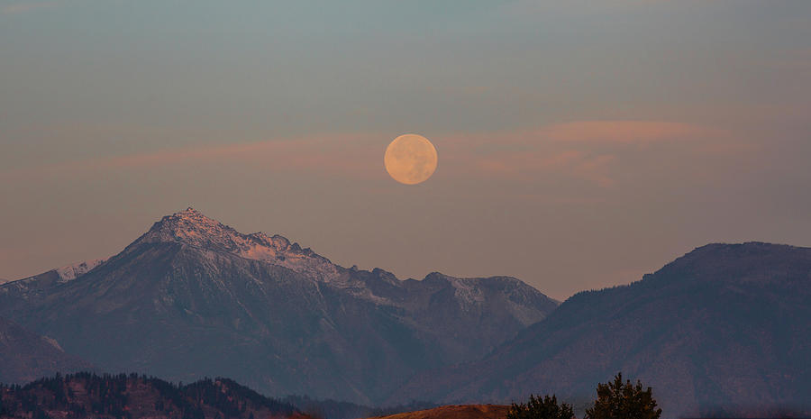 Moon Over Cascade Range Photograph by Ron Crabtree