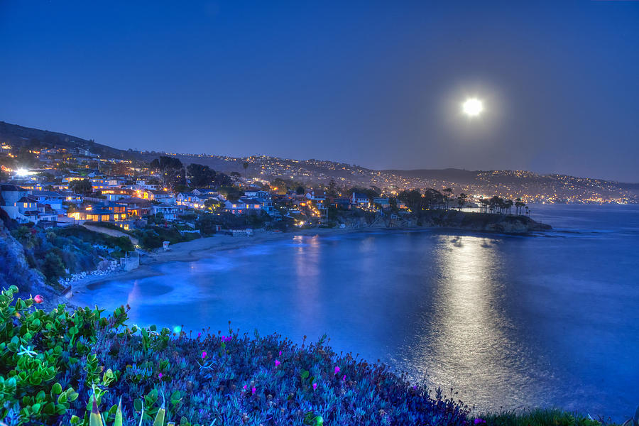 Moon over Crescent Bay Beach Photograph by Cliff Wassmann