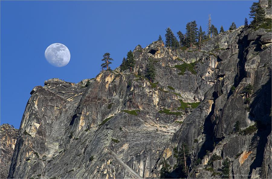 Moonrise at Tunnel View- Yosemite Photograph by Daniel Behm