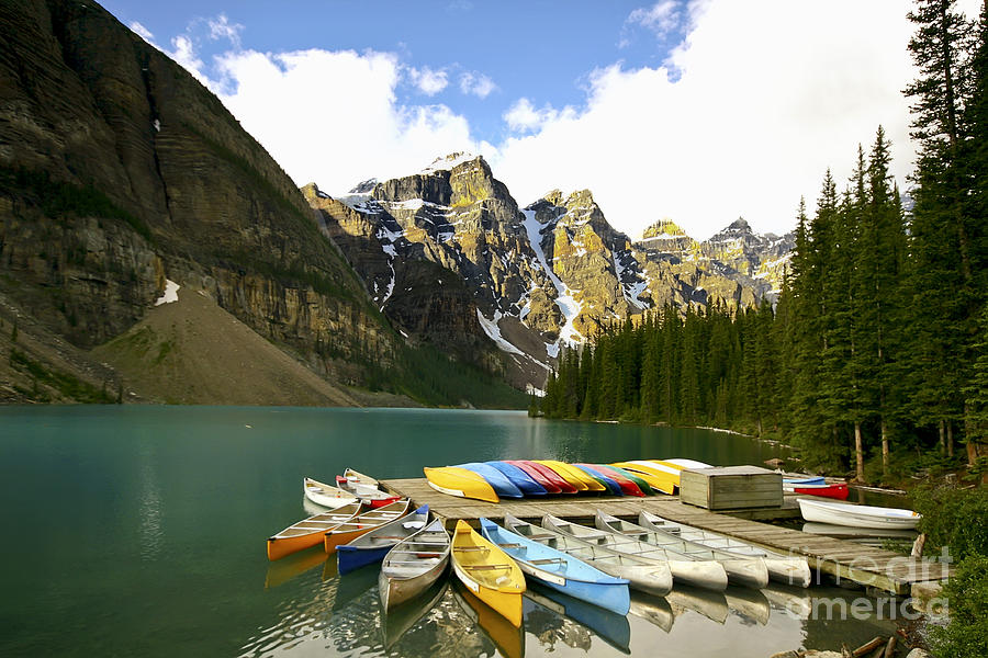 Banff National Park Photograph - Moraine Lake by Teresa Zieba