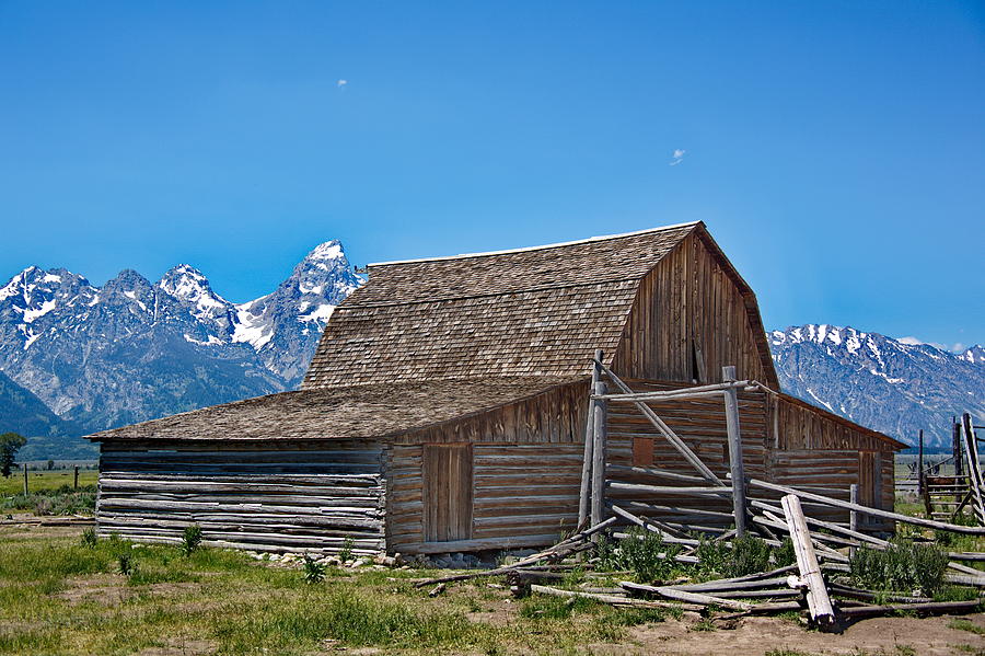 Mormon Row Barns - Wyoming Photograph by Russ Harris