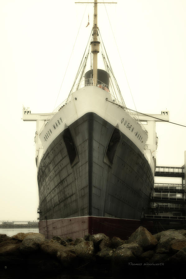 Morning Fog Queen Mary Ocean Liner Bow 03 Long Beach CA Photograph by ...