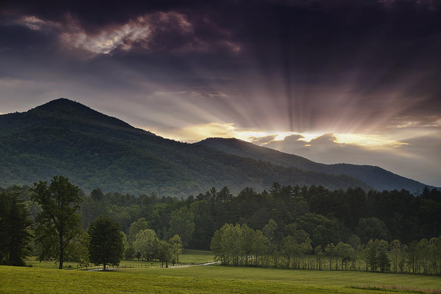 Mountain Photograph - Morning Rays by Andrew Soundarajan