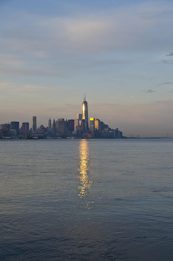 New York City Photograph - Morning View of Manhattan by Bill Cannon