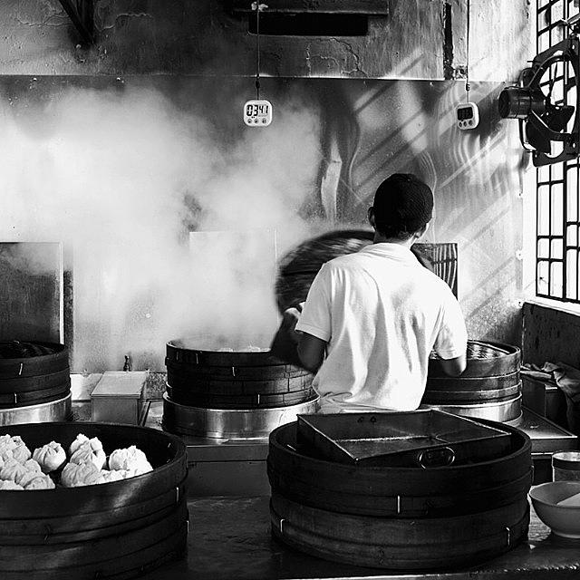 Georgetown University Photograph - Morning Walk. Steaming Bao In A George by David  Hagerman