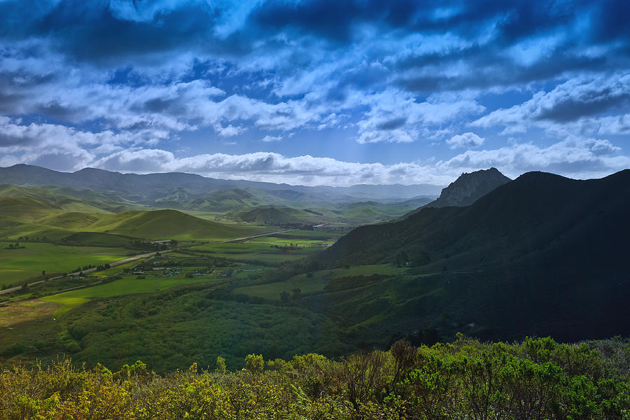 Nature Photograph - Morro Valley by Thomas Hall