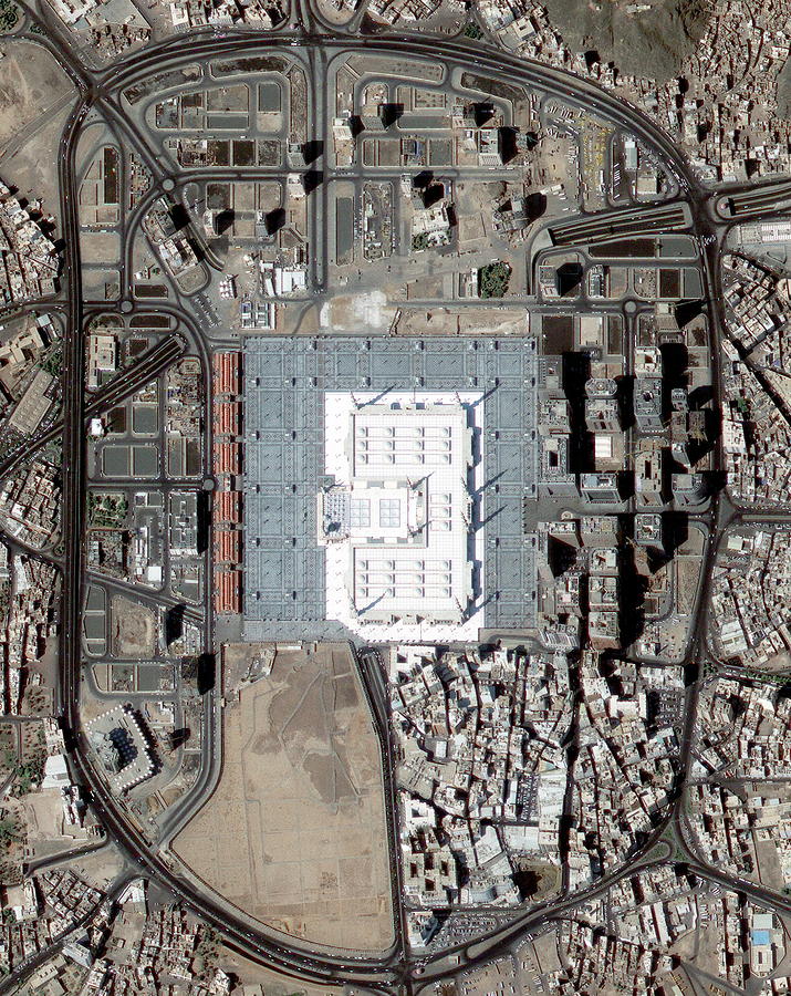 City Photograph - Mosque Of The Prophet by Geoeye/science Photo Library