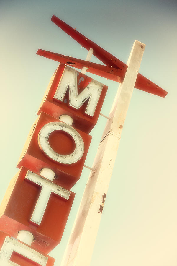 Motel El Rey Photograph by Gigi Ebert
