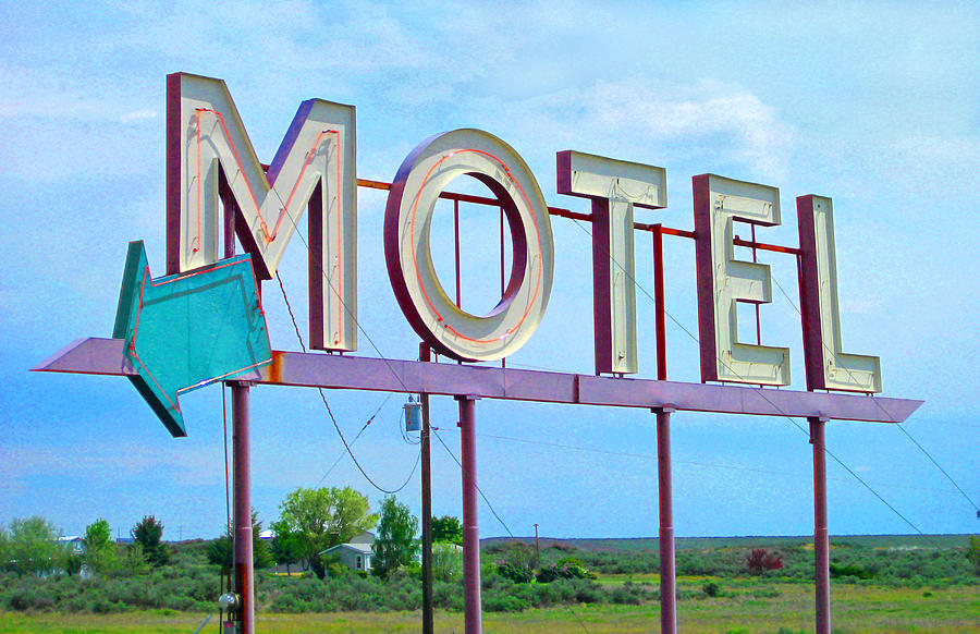 Motel Sign - arrow Photograph by Larry Hunter