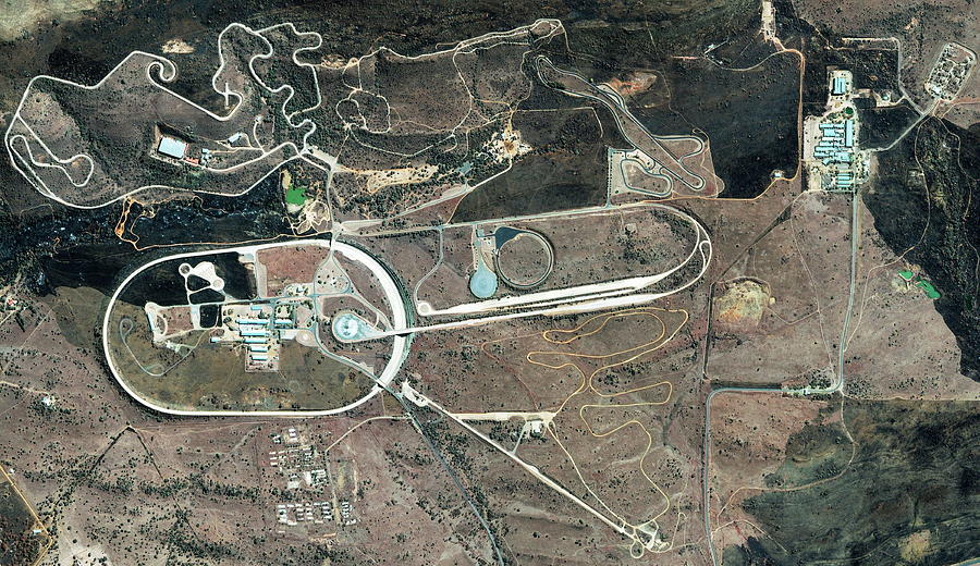 Motor Racing Complex Photograph by Science Photo Library Motor Racing Complex Photograph by Science Photo Library