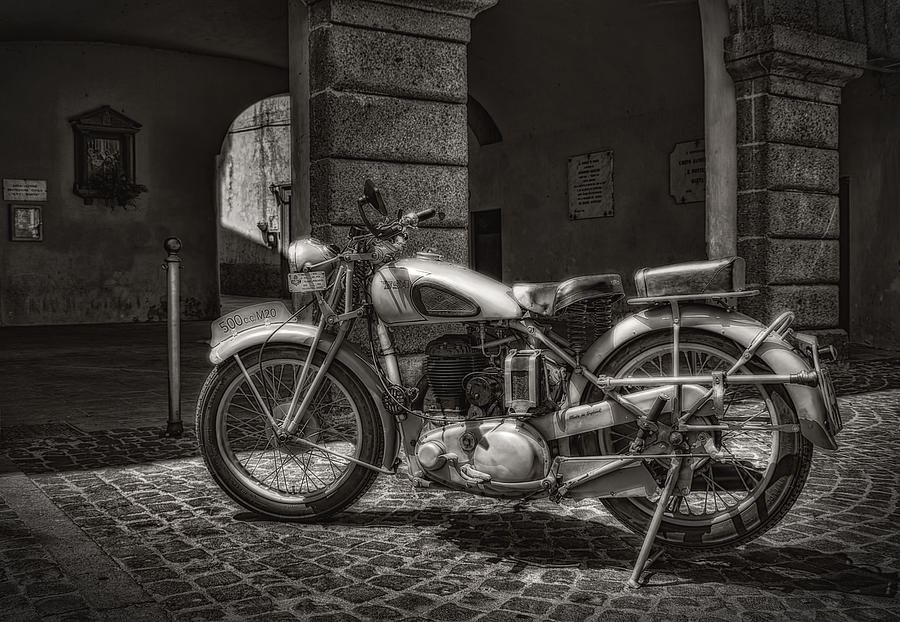 Paper Printing Photograph - motorcycle BSA 500 by Leonardo Marangi Paper Printing Photograph - motorcycle BSA 500 by Leonardo Marangi