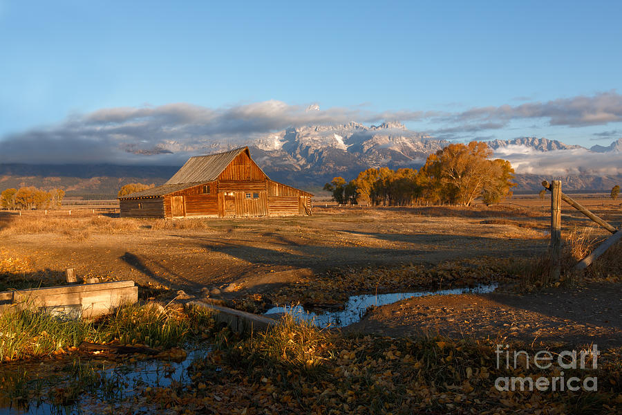 Moultan Barn Morning Photograph by Beve Brown-Clark Photography