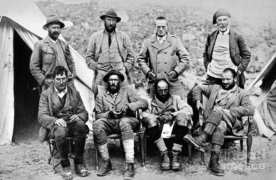 Mount Everest Expedition Photograph by Granger