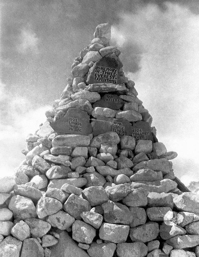 Mount Everest Memorial Photograph by Granger Mount Everest Memorial Photograph by Granger