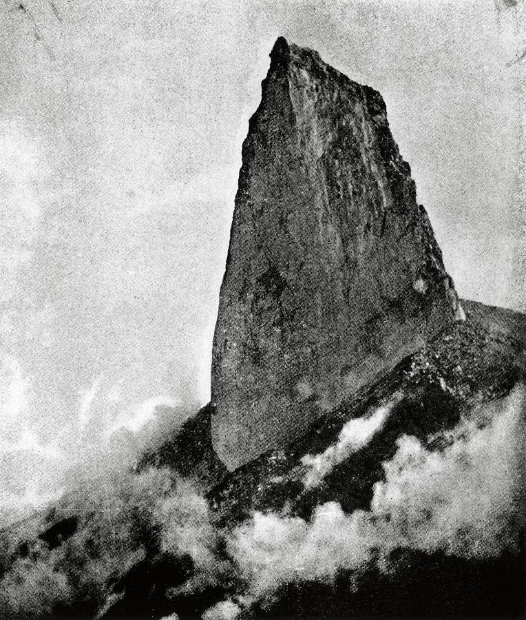 Mount Pelee Photograph - Mount Pelees Collapsed Lava Dome by Royal Astronomical Society/science Photo Library