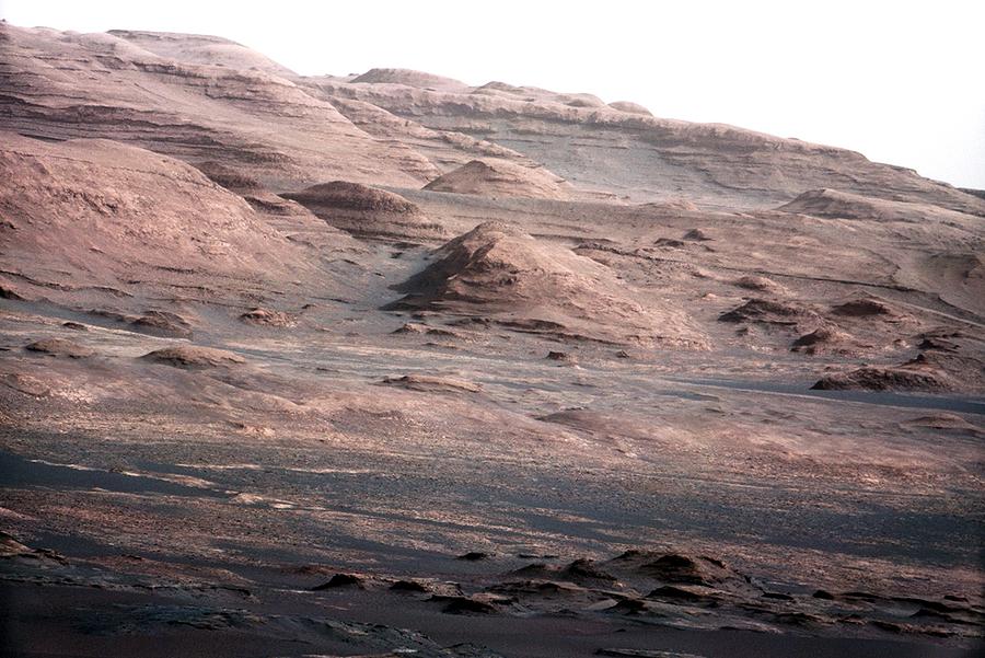 https://images.fineartamerica.com/images-medium-large-5/mount-sharp-rock-formations-mars-science-photo-library.jpg