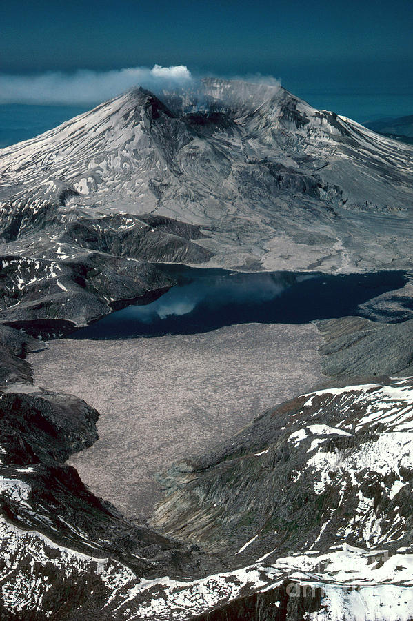 Mount St. Helens Photograph by David Weintraub