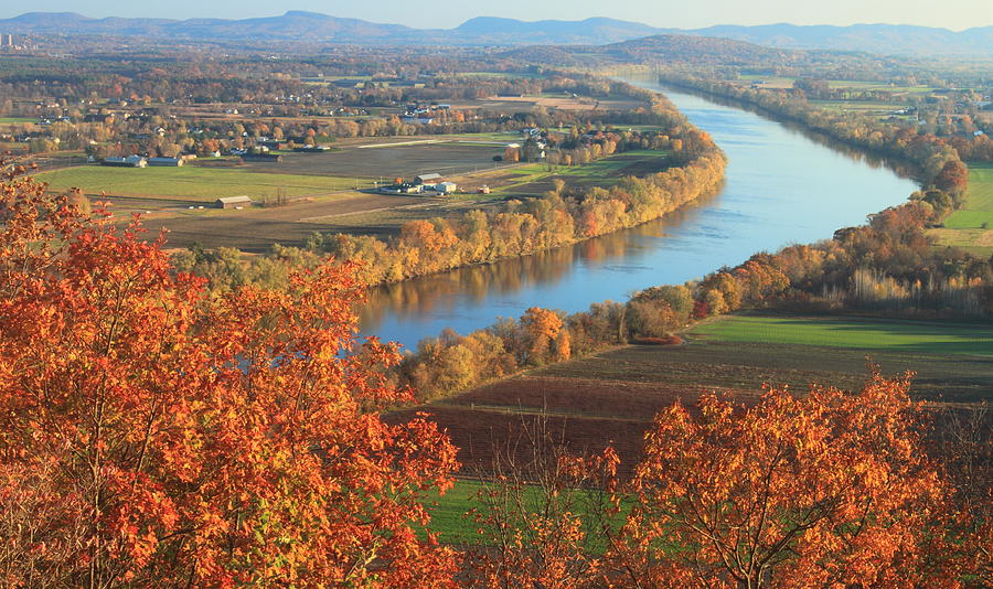 Mount Sugarloaf Connecticut River Autumn Photograph by John Burk