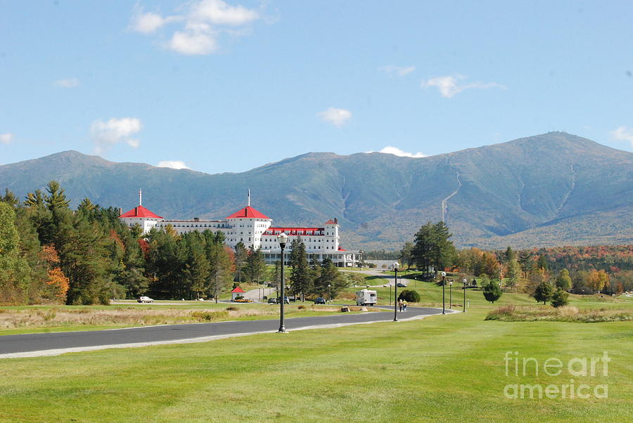 Mount Washington Hotel In New Hampshires White Mountains Photograph by Eunice Miller