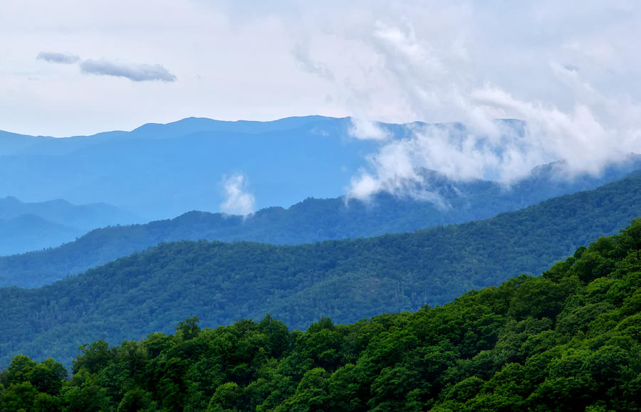 Blue Ridge Mountains Photograph by Carolyn Derstine