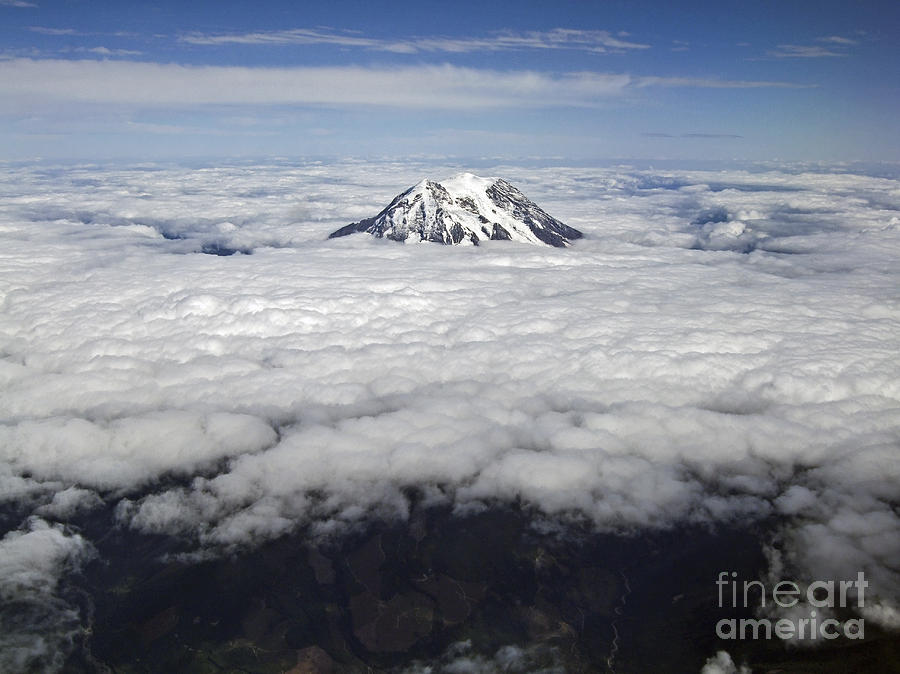 Mt. Rainier AK707L Photograph by Howard Stapleton - Fine Art America