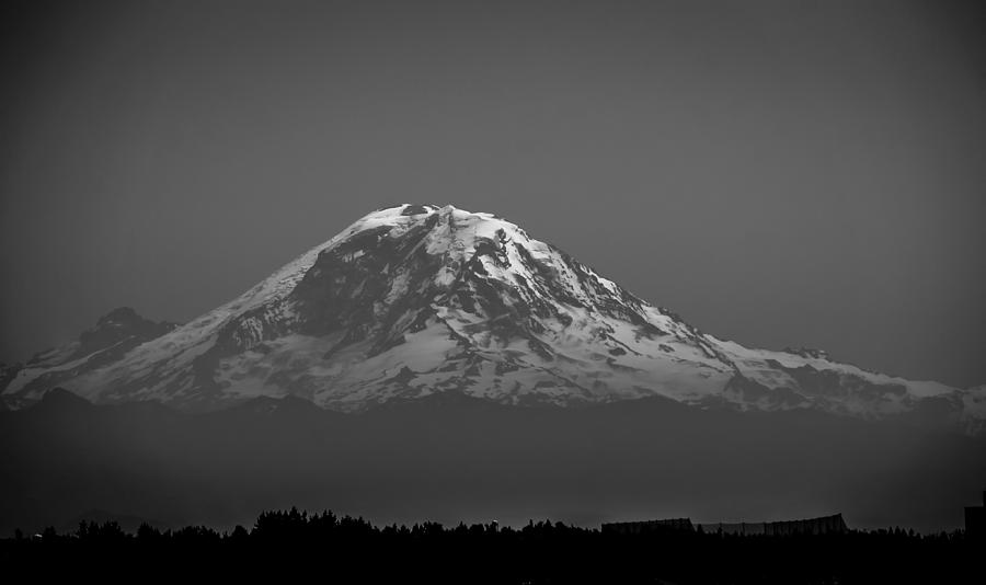 Mt. Rainier Floats above Seattle Photograph by Ronda Broatch