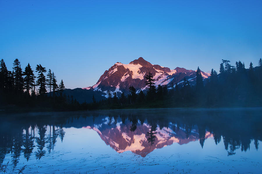 Mt.Shuksan in sunset color Photograph by Hisao Mogi