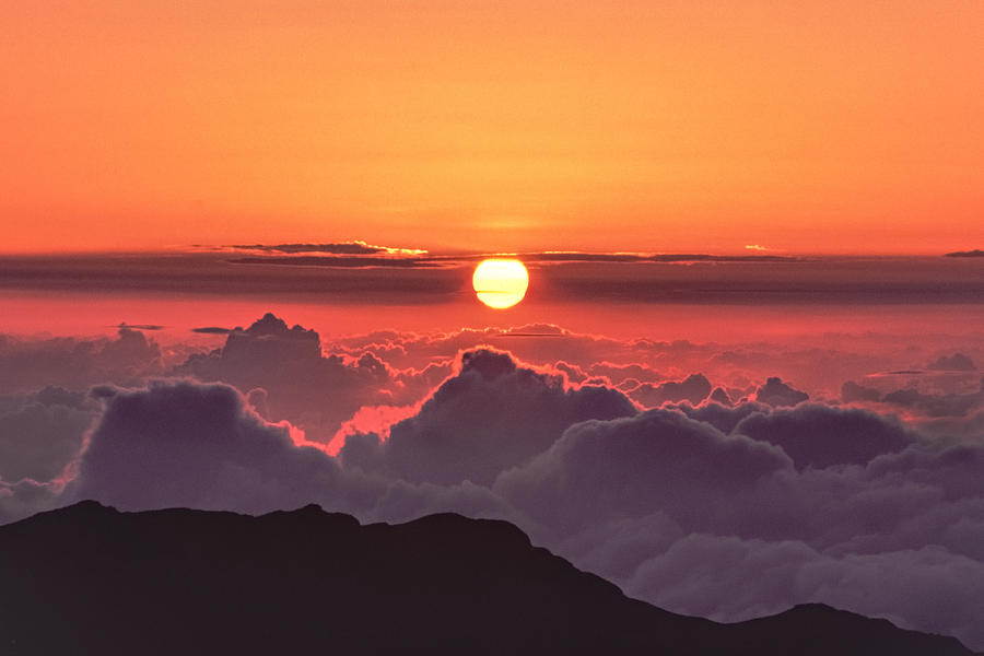 Muana Kea Sunrise Photograph by Geoffrey Ferguson