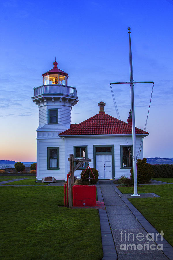 Mukilteo Lighthouse Photograph by Sonya Lang