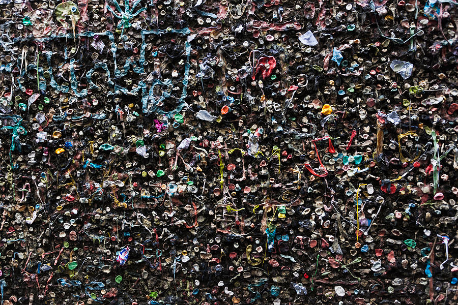 Color Image Photograph - Mural Made Of Used Chewing Gums by Panoramic Images