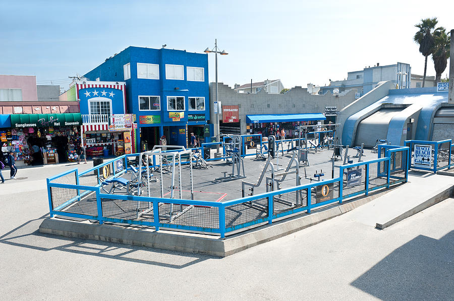 Venice Beach Photograph - Muscle Beach Gym in Venice California by Joe Belanger