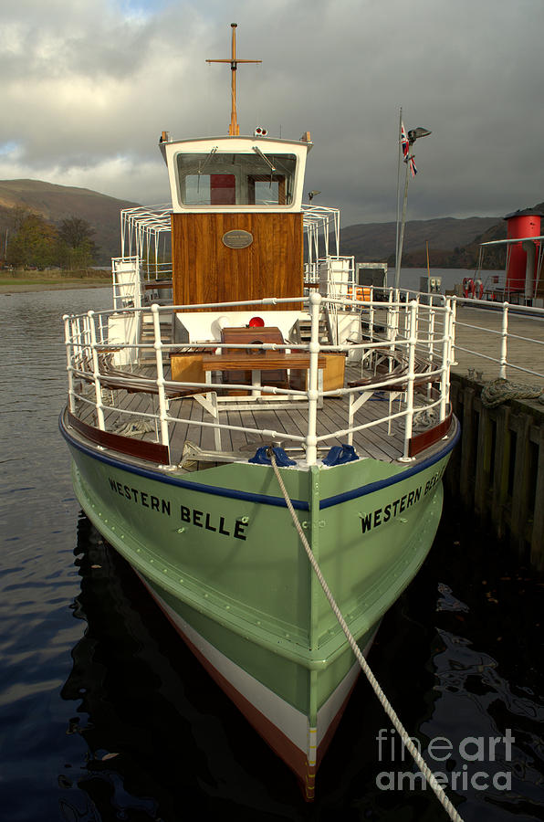 Mountain Photograph - M.V The Western Belle by Linsey Williams