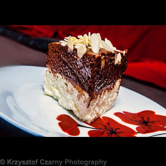 Cake Photograph - My Gfs (@zielonooka803) Cake :) by Krzysztof Czarny