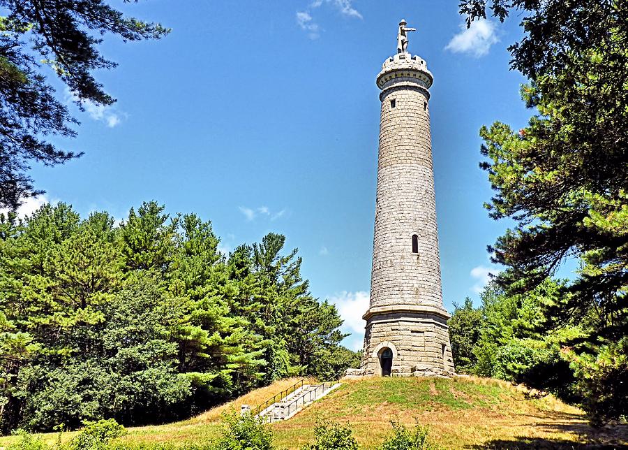 Myles Standish Monument Photograph by Janice Drew