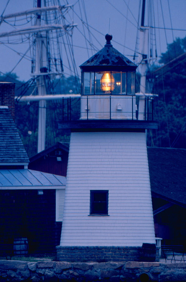 Mystic Seaport Photograph - Mystic Seaport Lighthouse by Bruce Roberts