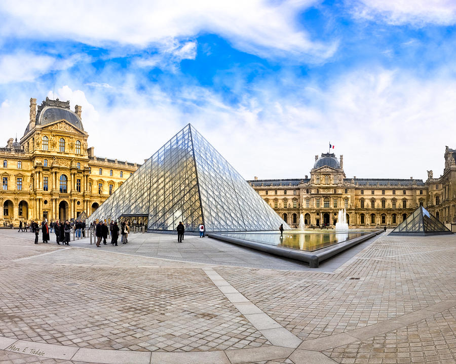 Napoleon Courtyard At The Louvre In Paris Photograph by Mark Tisdale