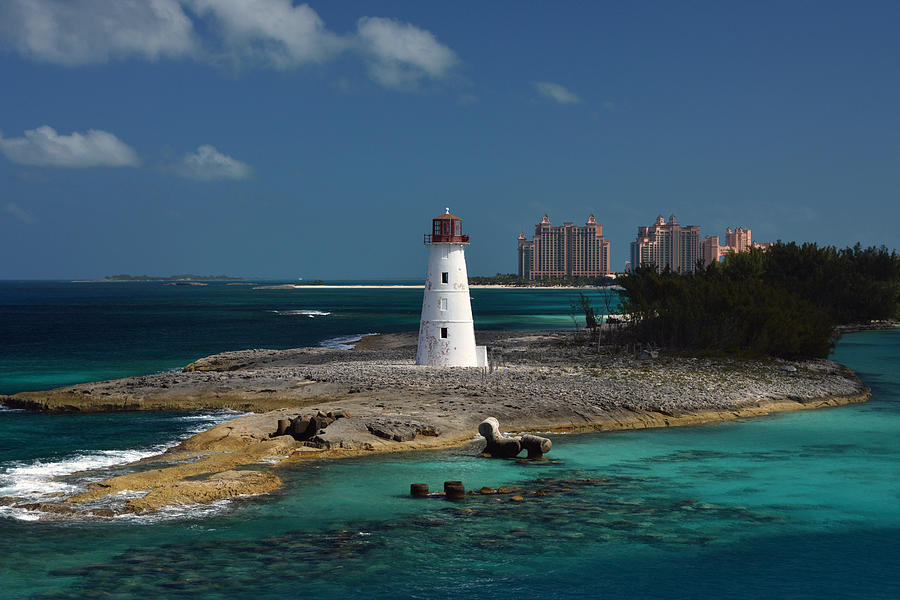 Nassau Harbour Lighthouse Photograph by Bill Swartwout