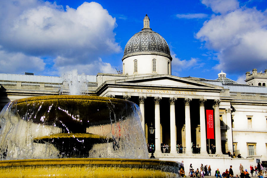 London Photograph - National Gallery by Alan Oliver